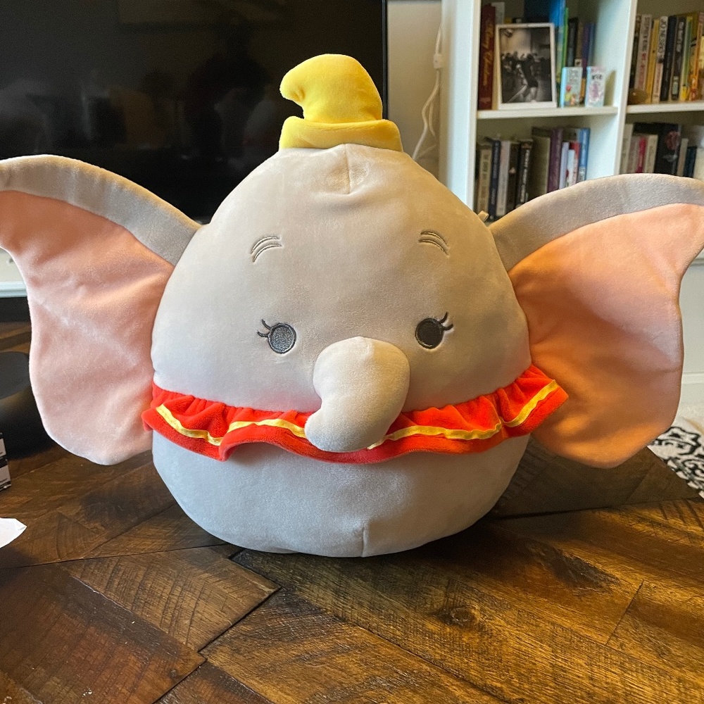 Disney DUMBO Squishmallow Stuffed animal Great condition